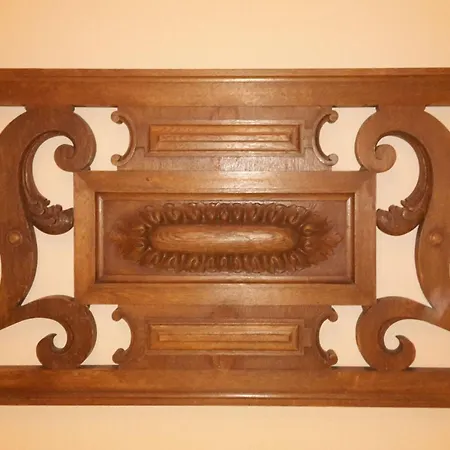 In Mit Offenem Kamin By Interhome